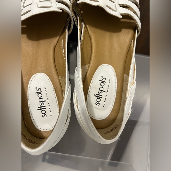 Softspots Women's Cream Woven Flats - Picture 3 of 11